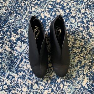 Aerosoles black block heel booties. Lightly worn.